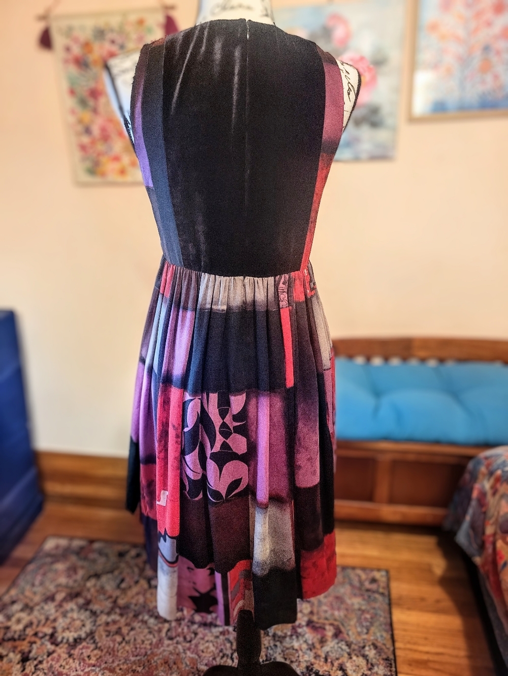 Etro 100% Silk Velvet Detail V-Neck Sleeveless Patchwork Midi Dress, EUC, Large - Picture 6 of 16